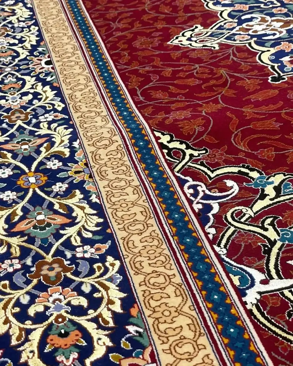 Luxurious Persian Rug by Ali Reza Haghighie - A detailed look at the central design of the Persian rug, emphasizing the harmony of colors and the high-quality knotting technique used by the artisan.